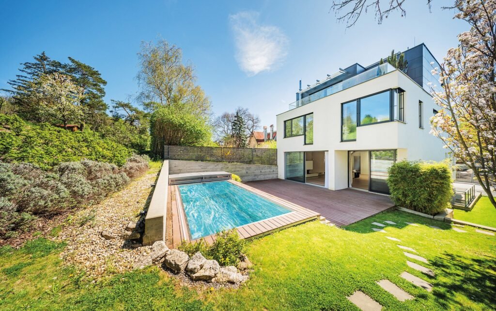 AE0625_DSC07863-HDR+copy